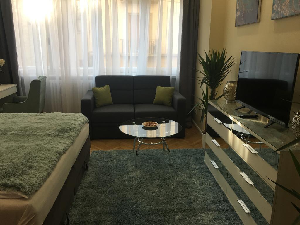 Paloma Apartment Будапеща Екстериор снимка
